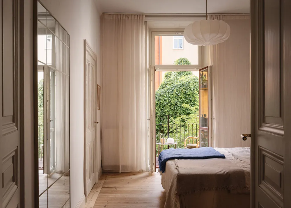 温かみのある砂色の調子と興味深いディテール:ストックホルムにあるアパートメント - Gallery image 26