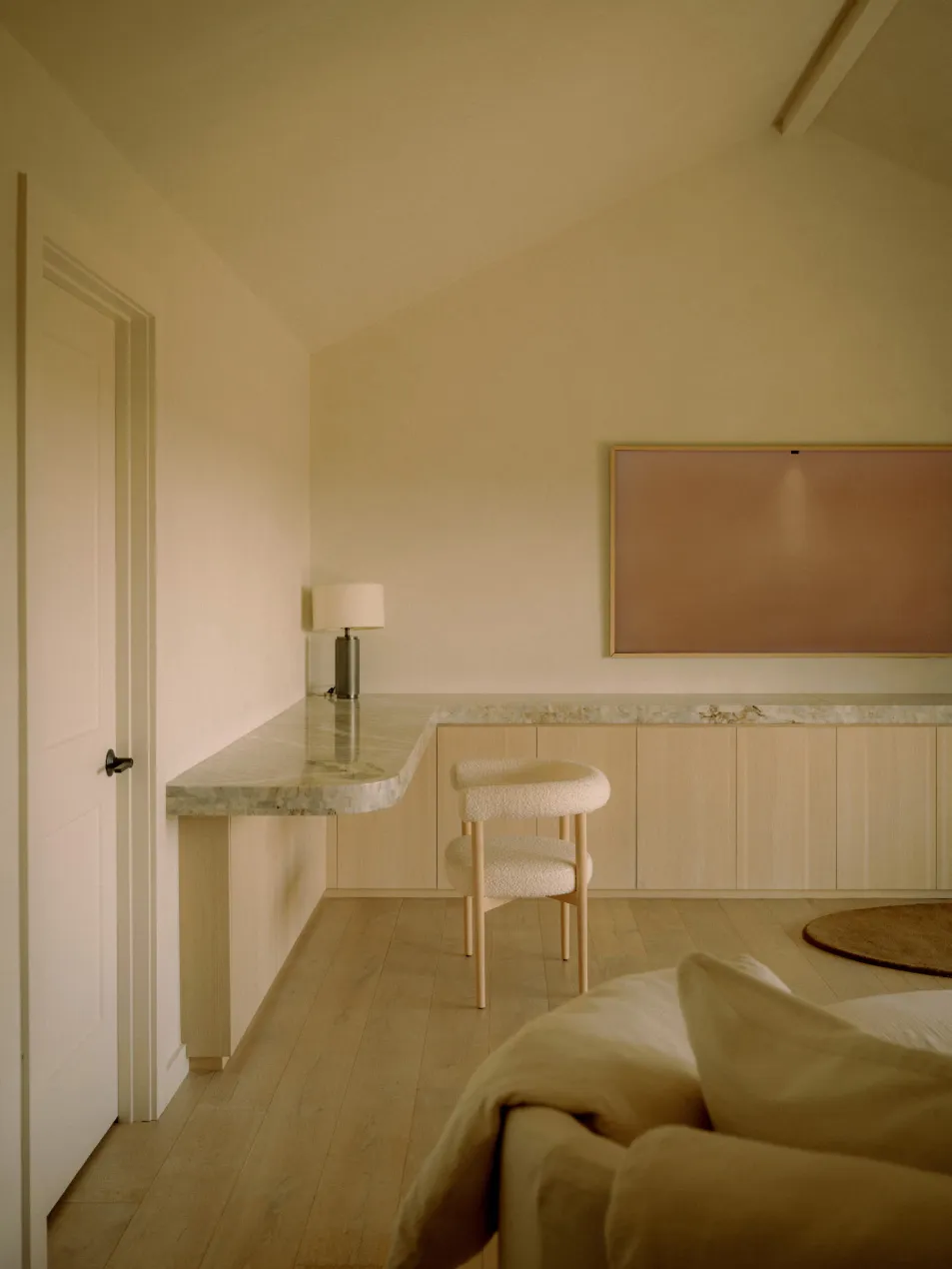 Ruhevolle moderne Interieurs eines amerikanischen Ranchos - Gallery image 17