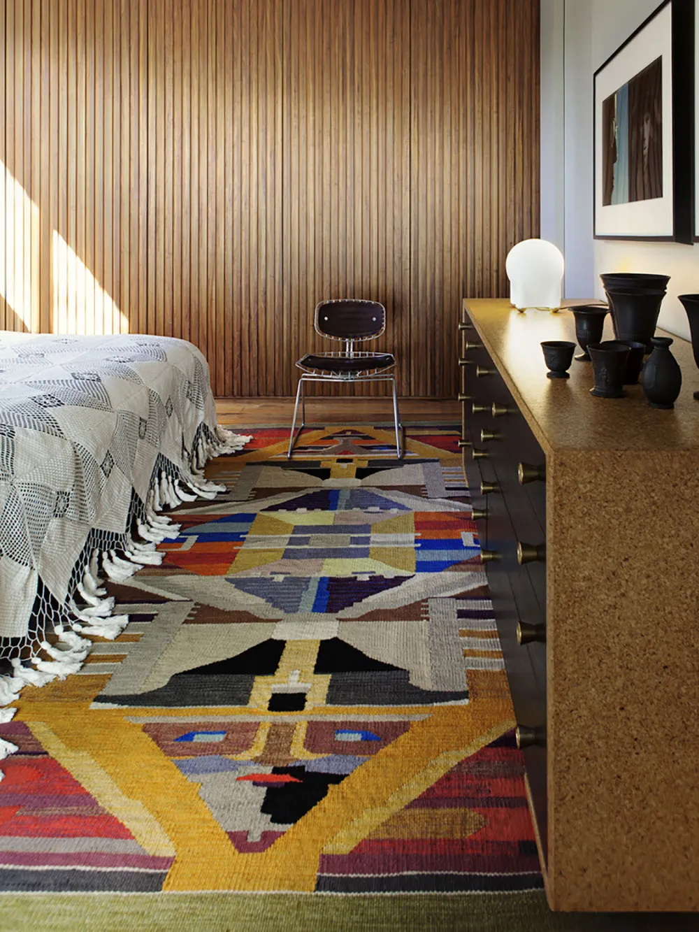 Maison de Los Angeles aux riches motifs et grande bibliothèque - Gallery image 7