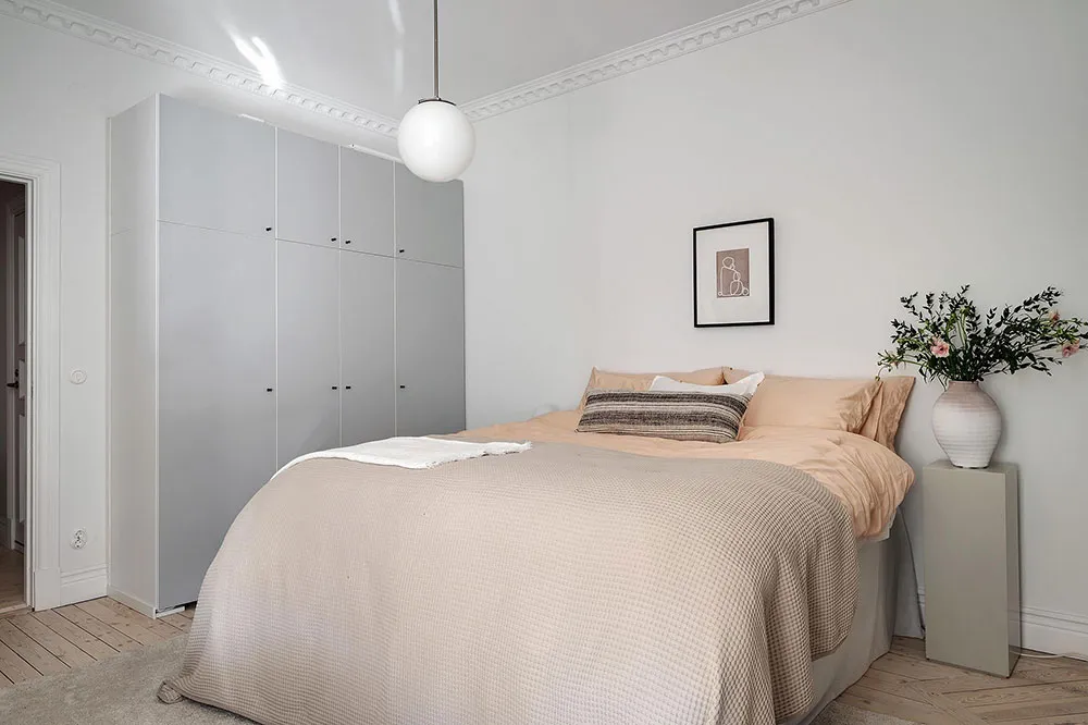 Beige and Brown Accents in Scandinavian Apartment Design - Gallery image 21