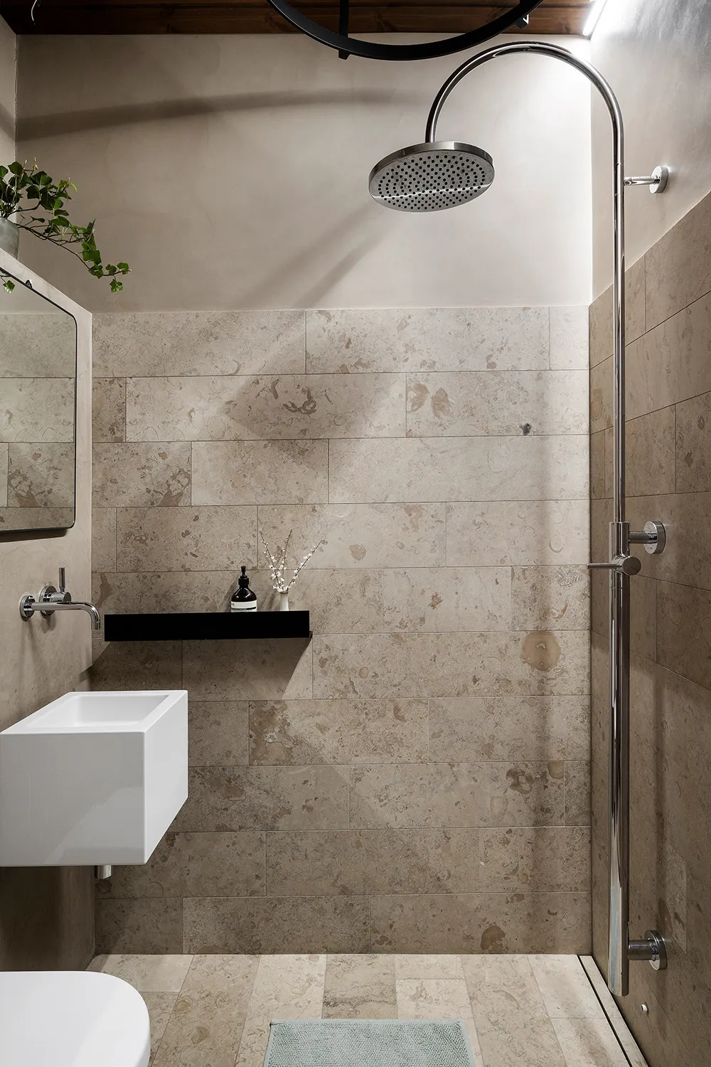 Стильный небольшой скандинавский лофт в два этажа (65 кв. м) - Gallery image 38