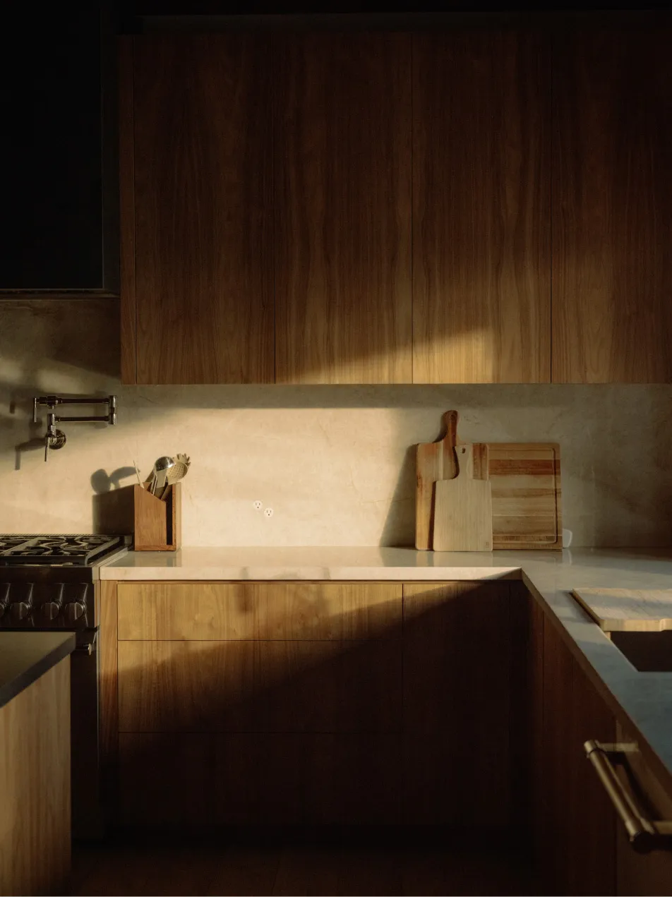 Ruhevolle moderne Interieurs eines amerikanischen Ranchos - Gallery image 8