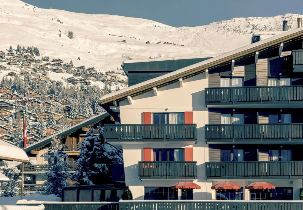 Modernes Design für alpine Chalets: Experimental Chalet in der Schweiz - Gallery image 20