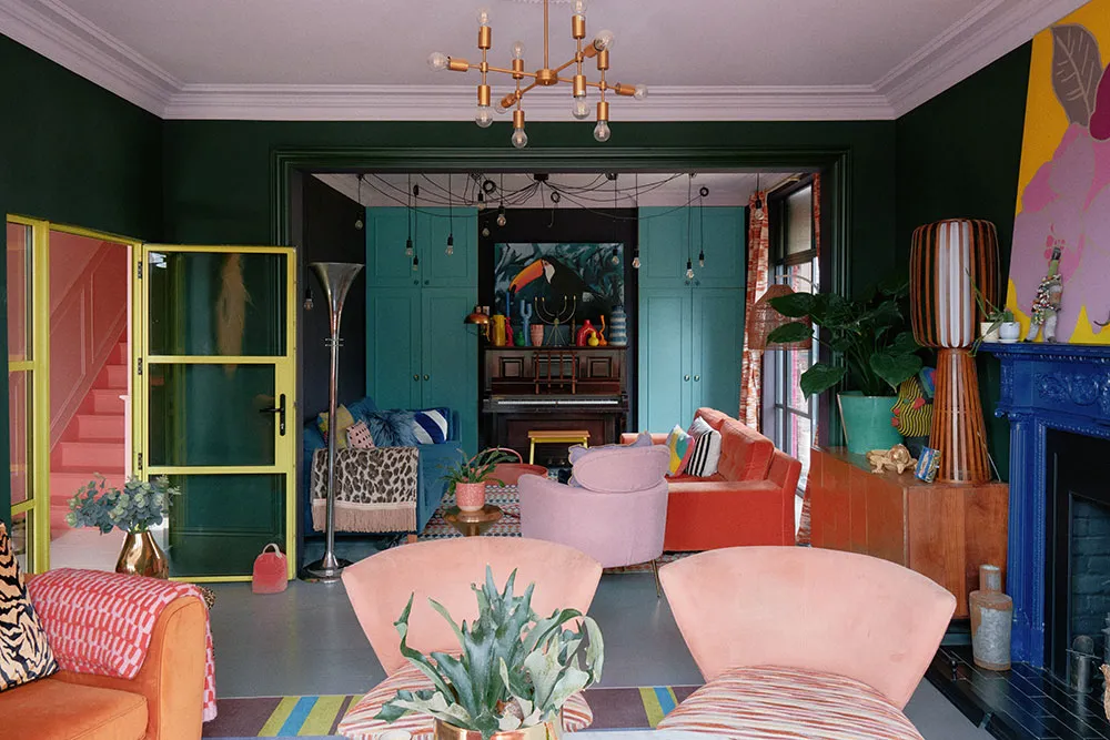 Exceso de colores atrevidos en el diseño de una casa victoriana en Londres - Gallery image 10