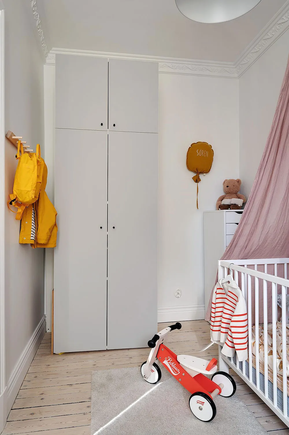 Beige and Brown Accents in Scandinavian Apartment Design - Gallery image 25