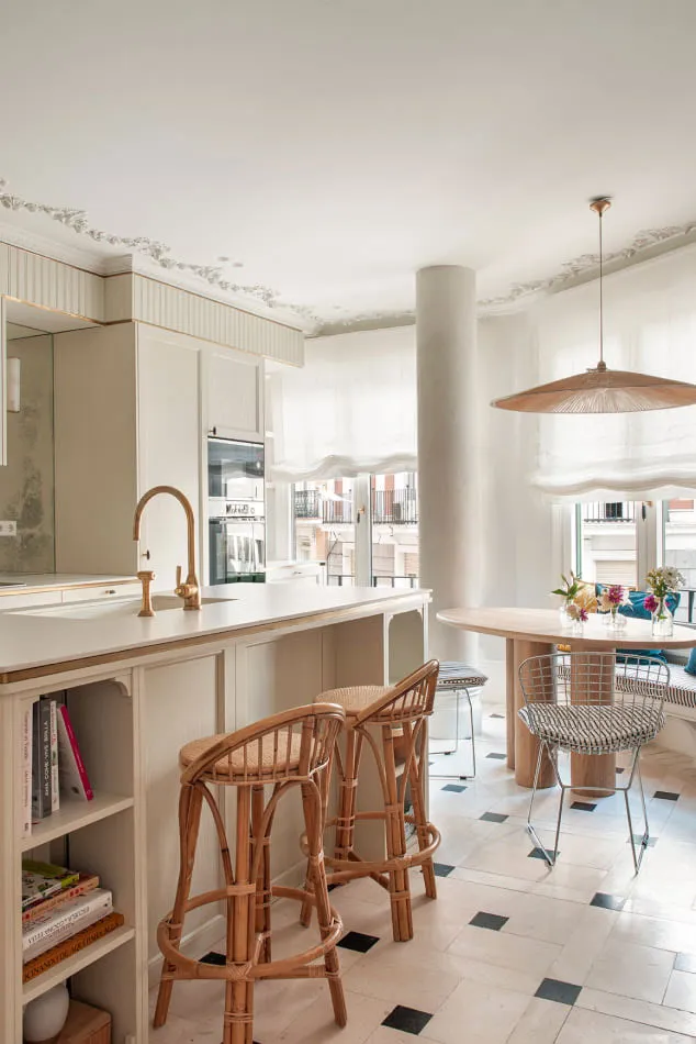 Piękna lepina i ciepłe atmosfery: estetyczny apartament w Madrycie - Gallery image 6