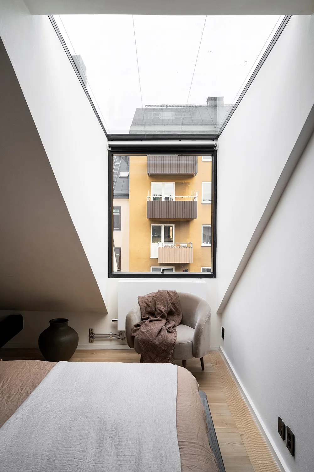 Стильный небольшой скандинавский лофт в два этажа (65 кв. м) - Gallery image 32