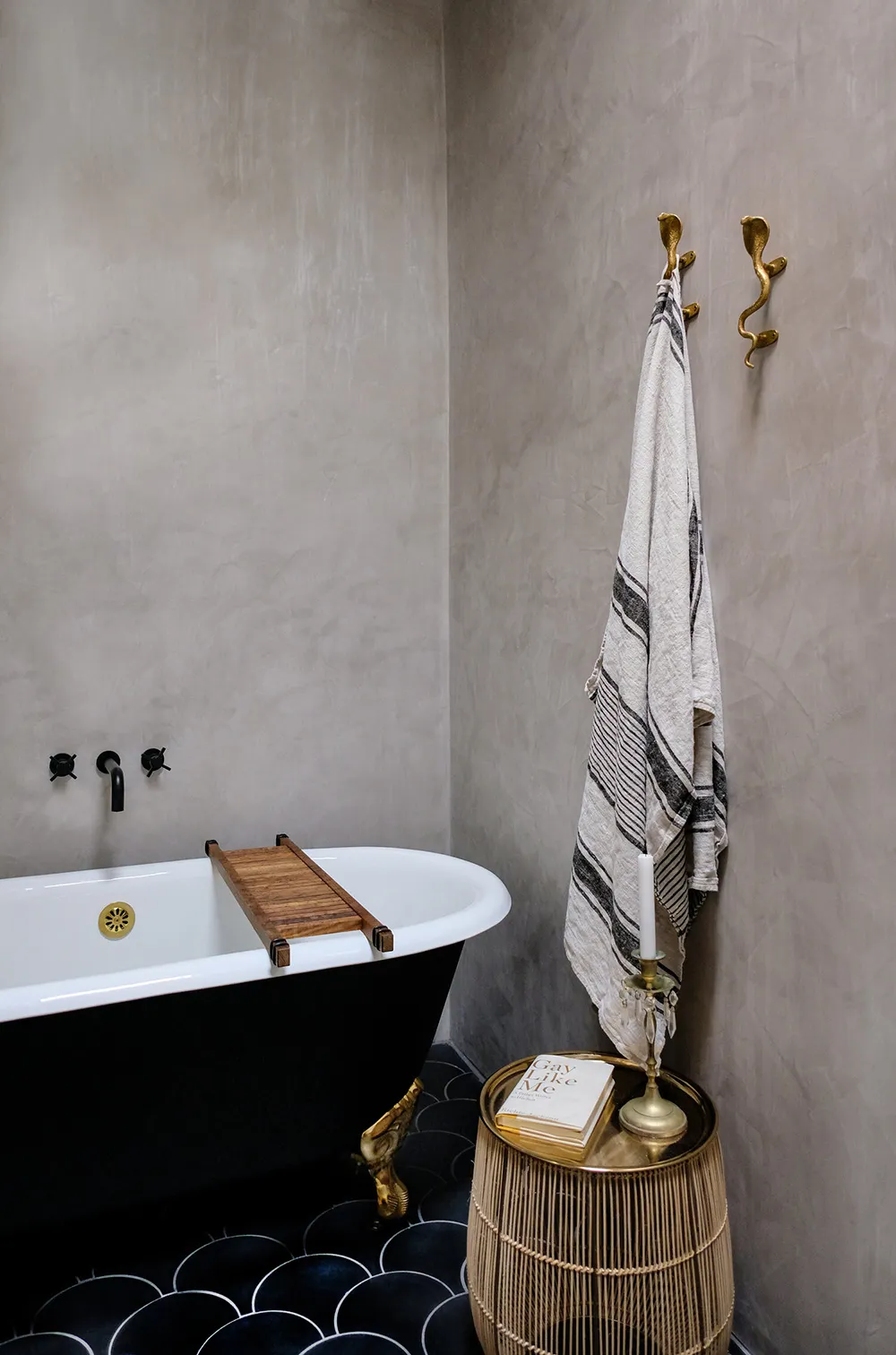 Eastern Motifs and Music: A Historic House in California - Gallery image 6