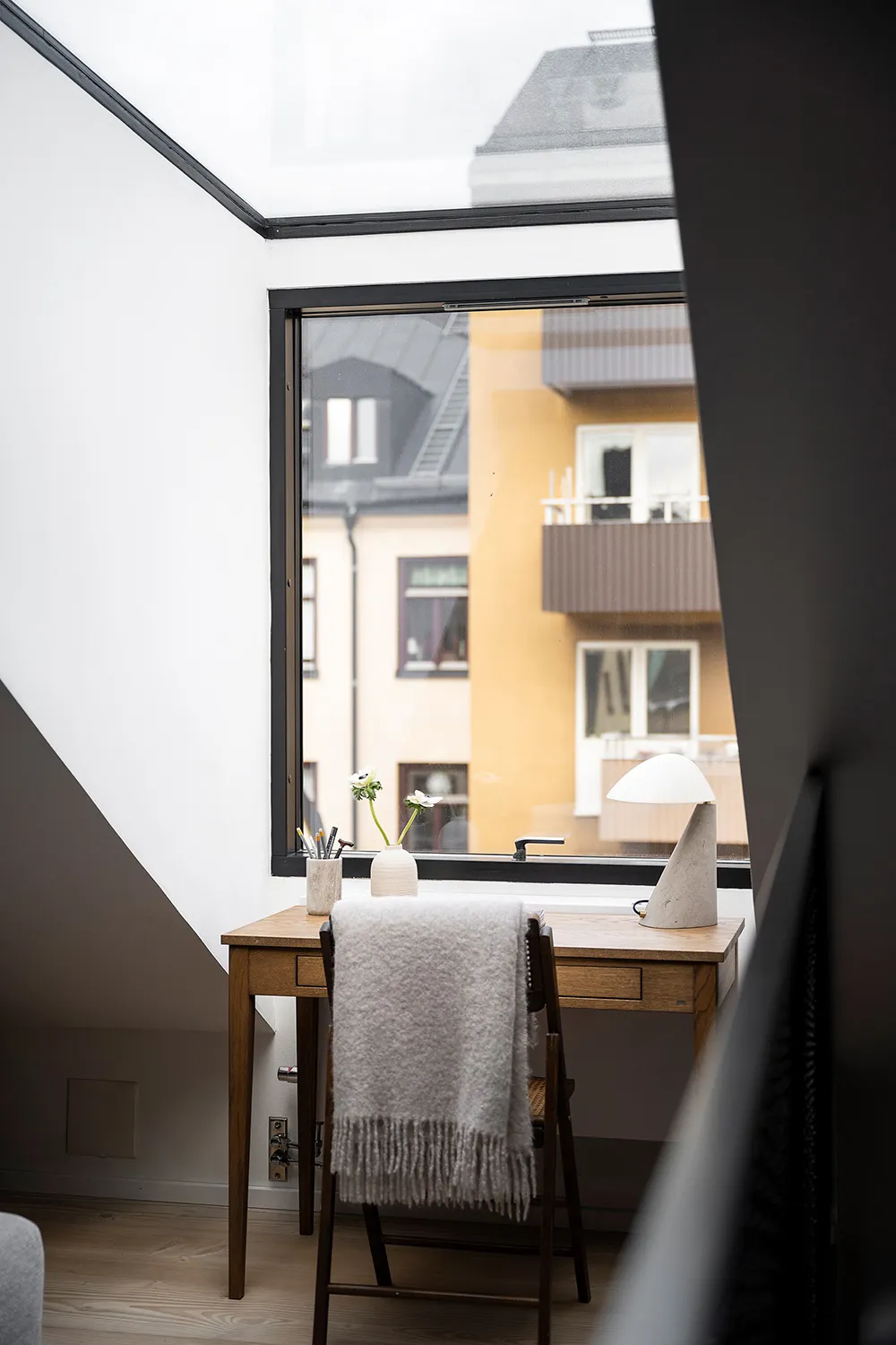 Стильный небольшой скандинавский лофт в два этажа (65 кв. м) - Gallery image 21