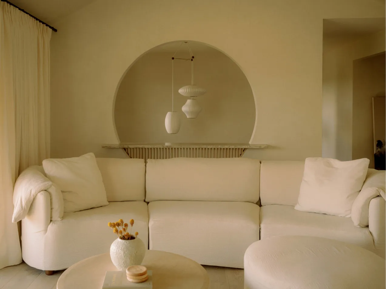 Ruhevolle moderne Interieurs eines amerikanischen Ranchos - Gallery image 13