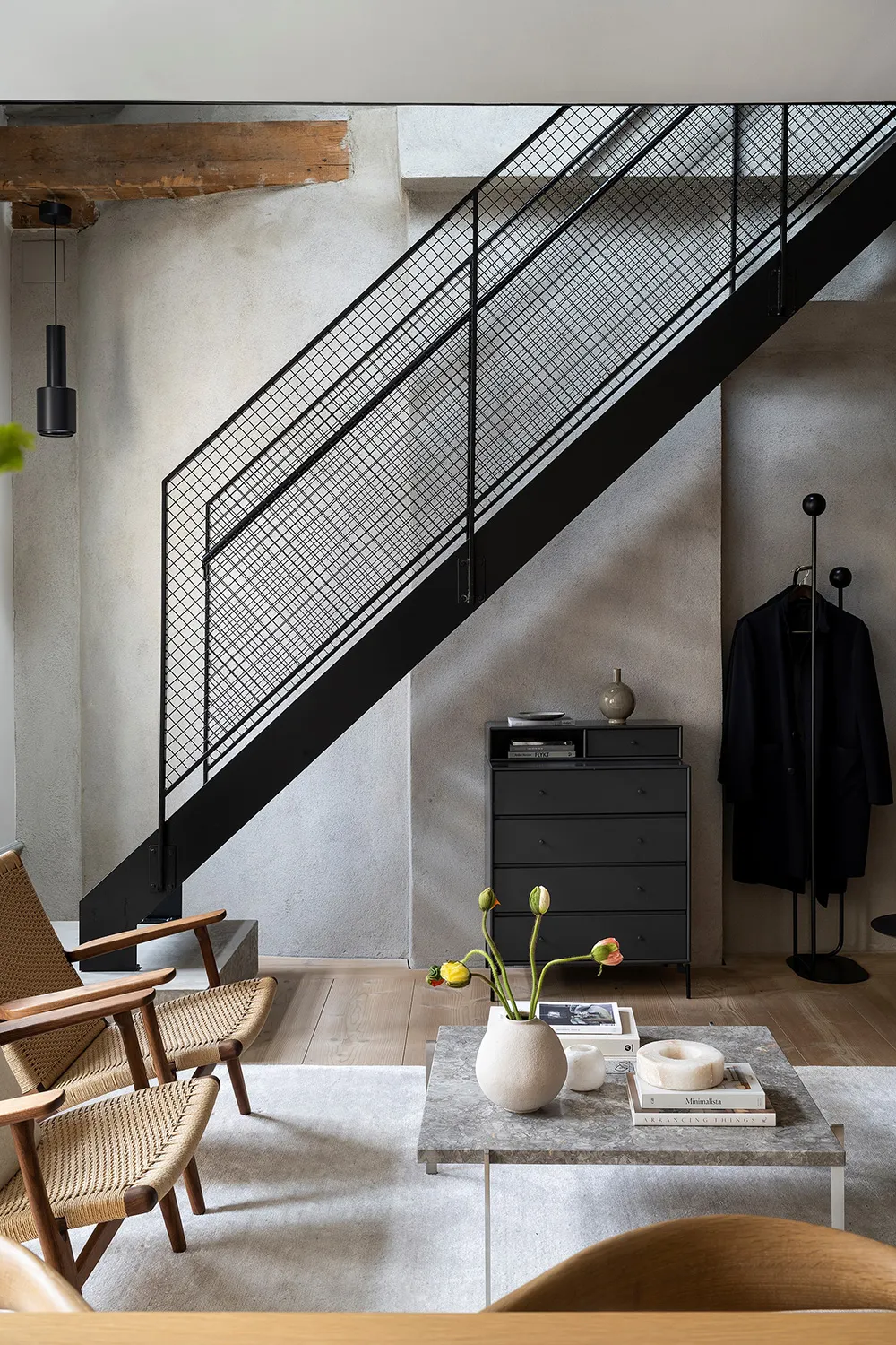 Стильный небольшой скандинавский лофт в два этажа (65 кв. м) - Gallery image 6