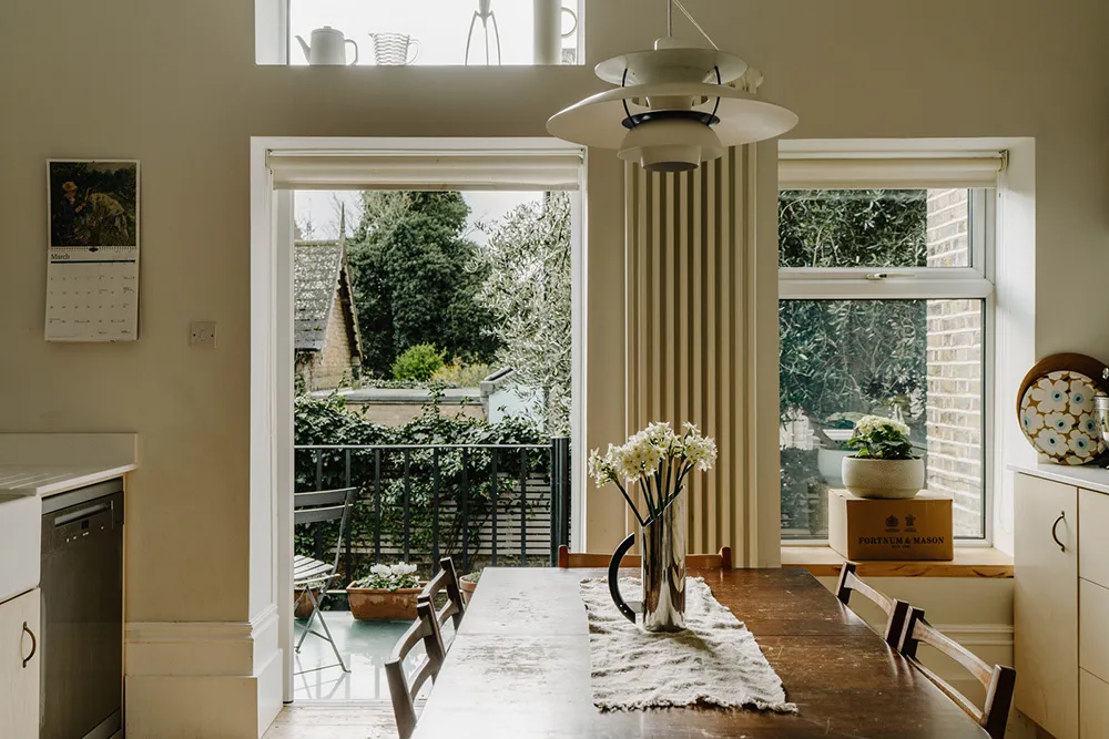 शास्त्रीय स्थापत्य की सुंदरता: इंग्लैंड में 19वीं शताब्दी का घर - Gallery image 8