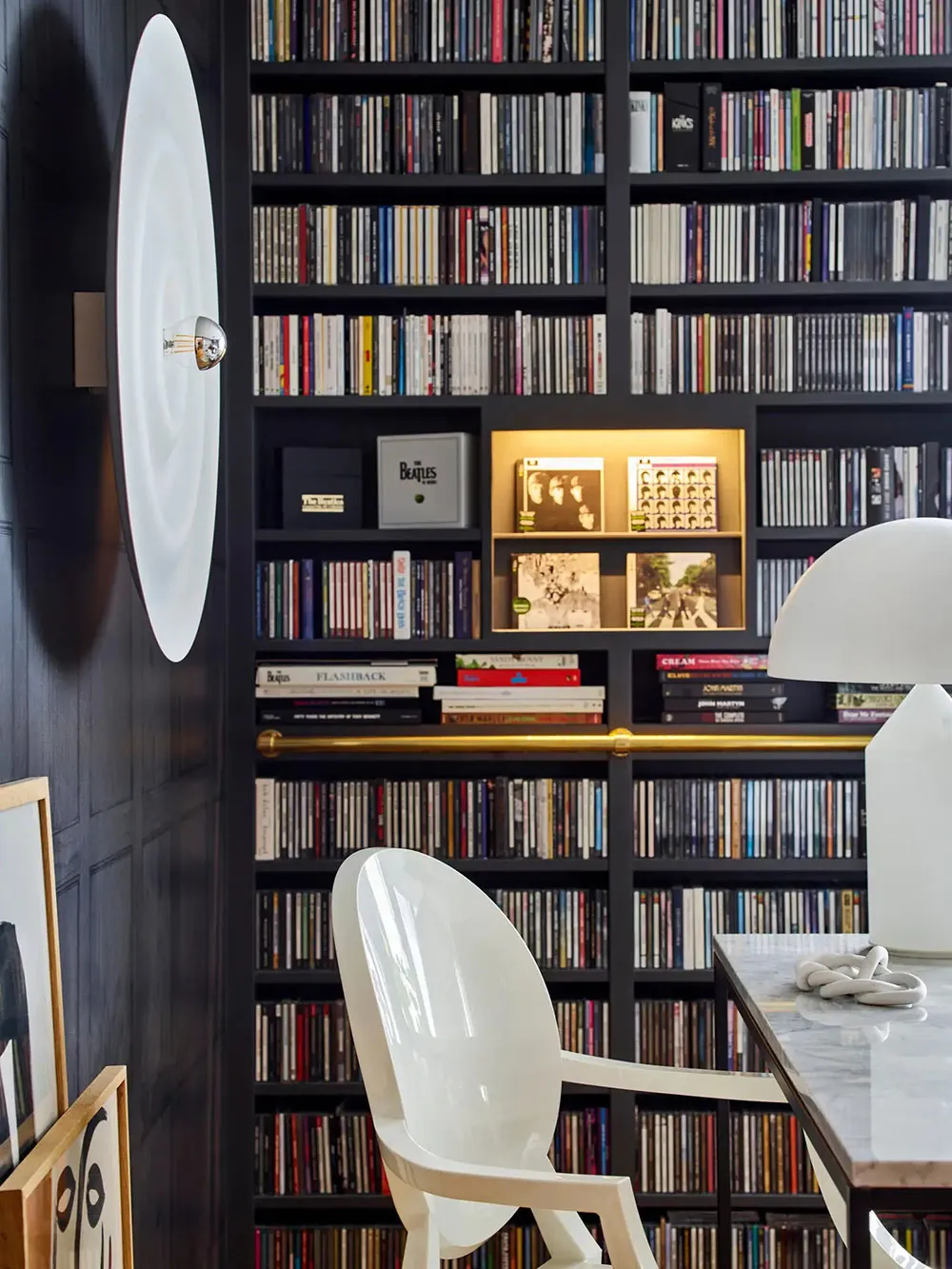 Appartement coloré avec vue sur la baie, idéal pour une couple passionné d'art et de musique - Gallery image 13