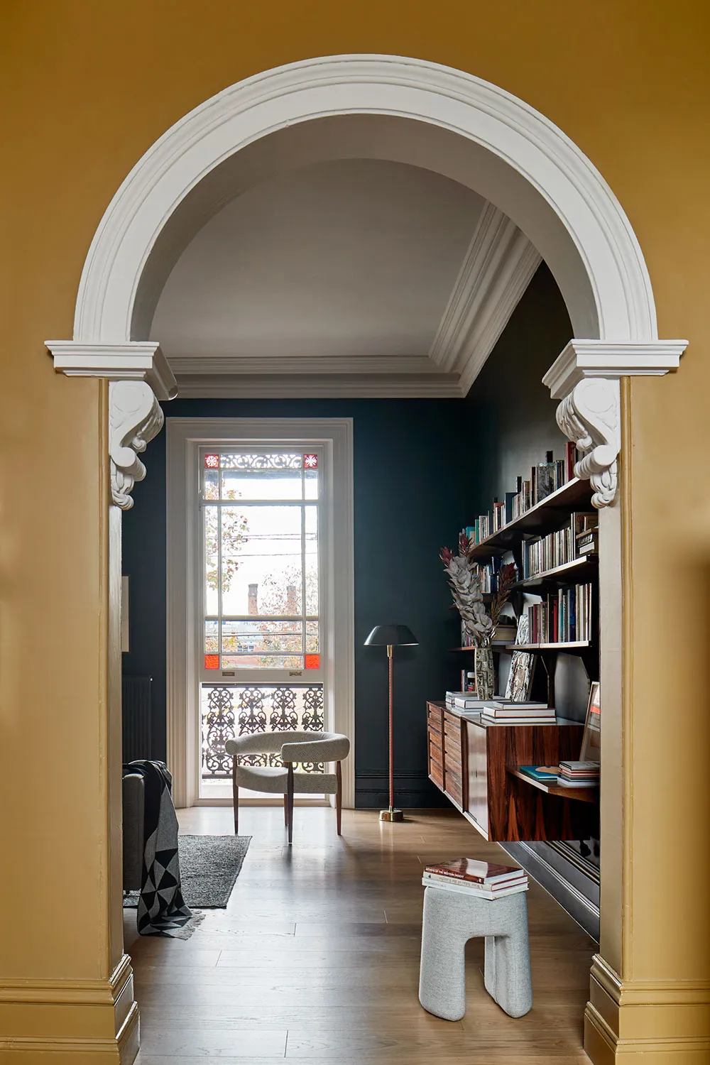 Diseño victoriano con tonos profundos y elegantes en Melbourne - Gallery image 24