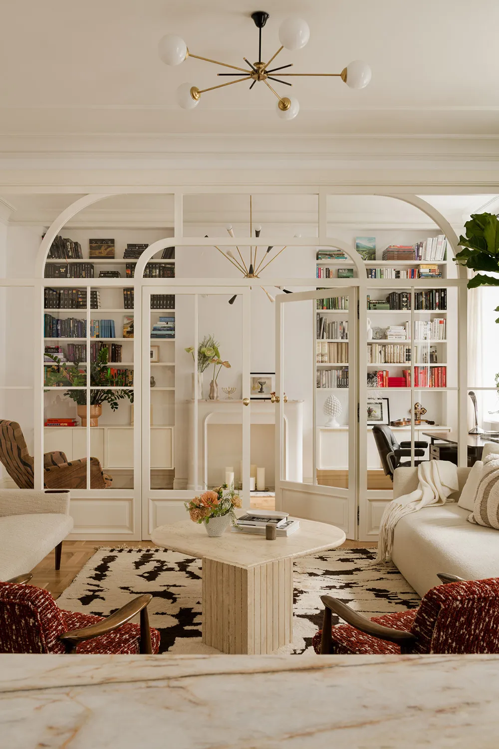 Wie ein exklusiver pariser Interior: Apartments in Warschau - Gallery image 8