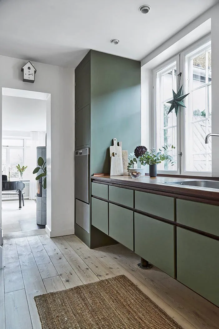 Intérieur de Noël élégant d'une belle villa historique au Danemark - 16