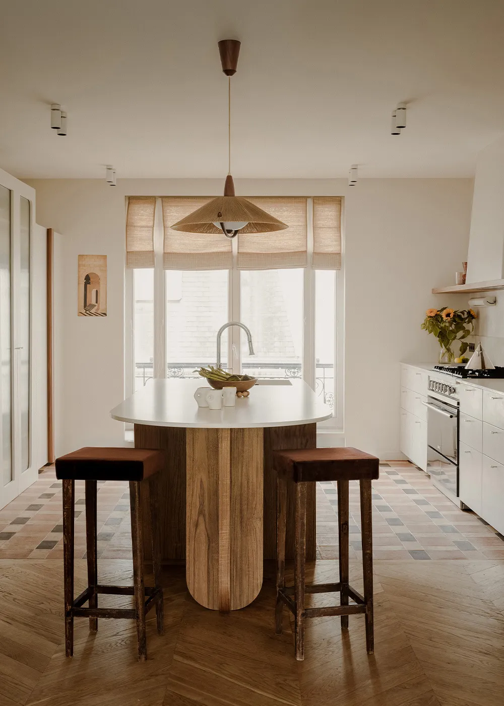 Eleganckie apartamenty obok parku Moncey w Paryżu - Gallery image 9