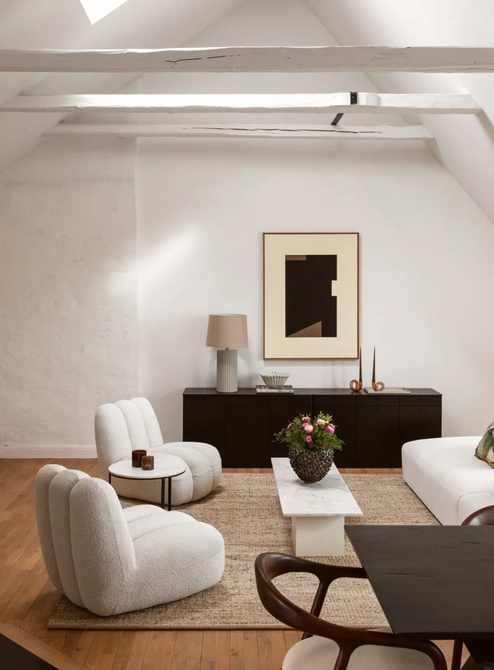 Elegante loft sueco con vigas - Gallery image 1
