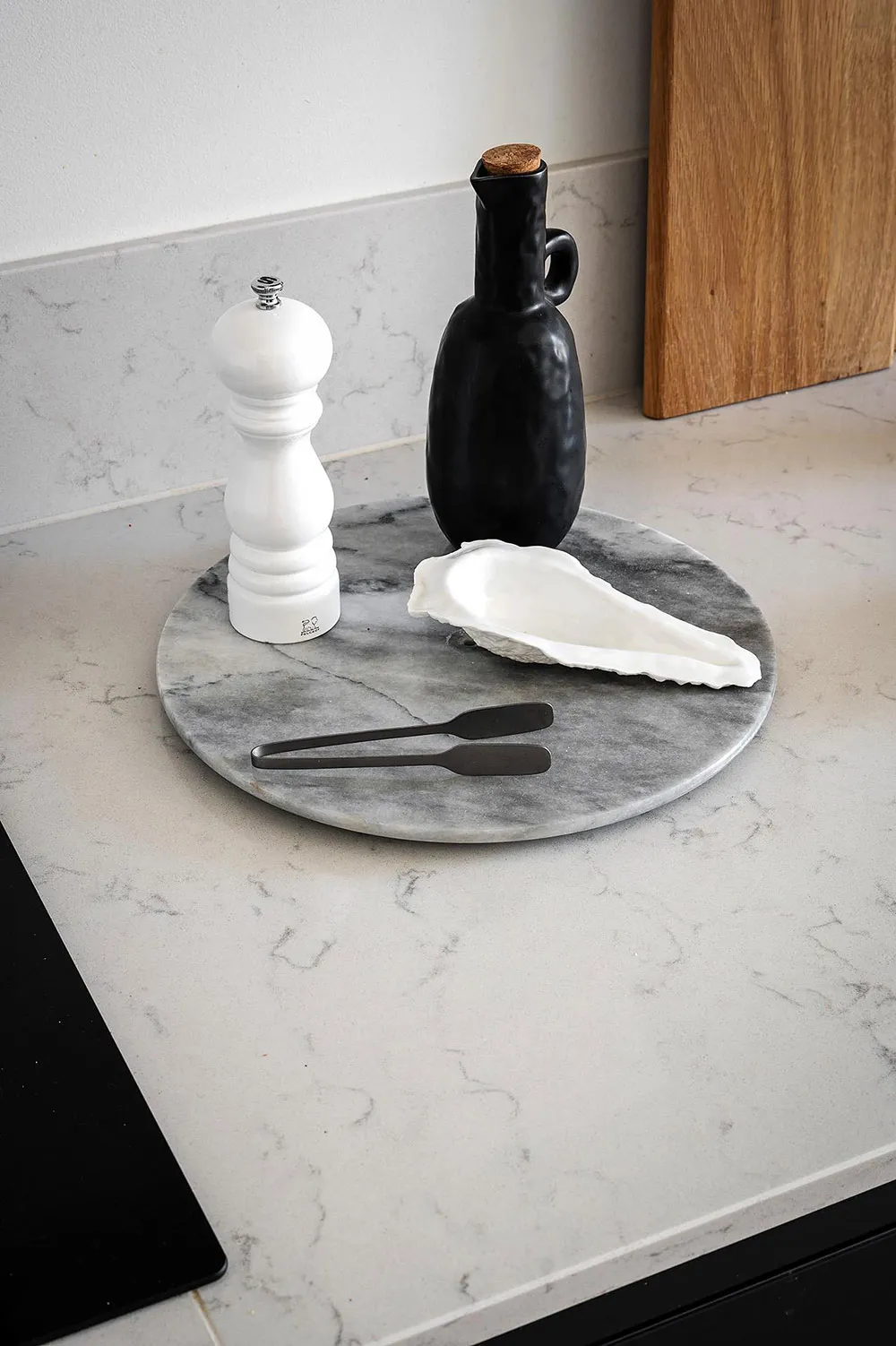 Beige and Brown Accents in Scandinavian Apartment Design - Gallery image 18