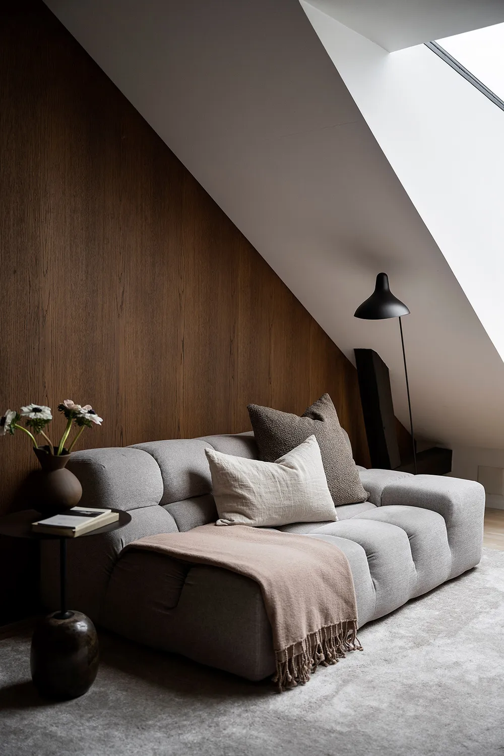 Стильный небольшой скандинавский лофт в два этажа (65 кв. м) - Gallery image 19