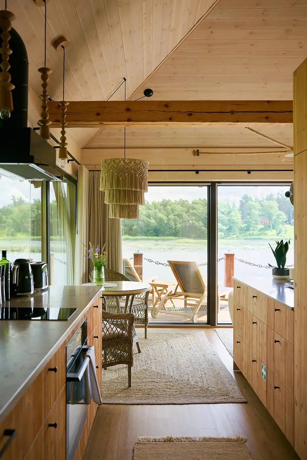 Cozy Wooden Cabin by the River in Estonia - 6