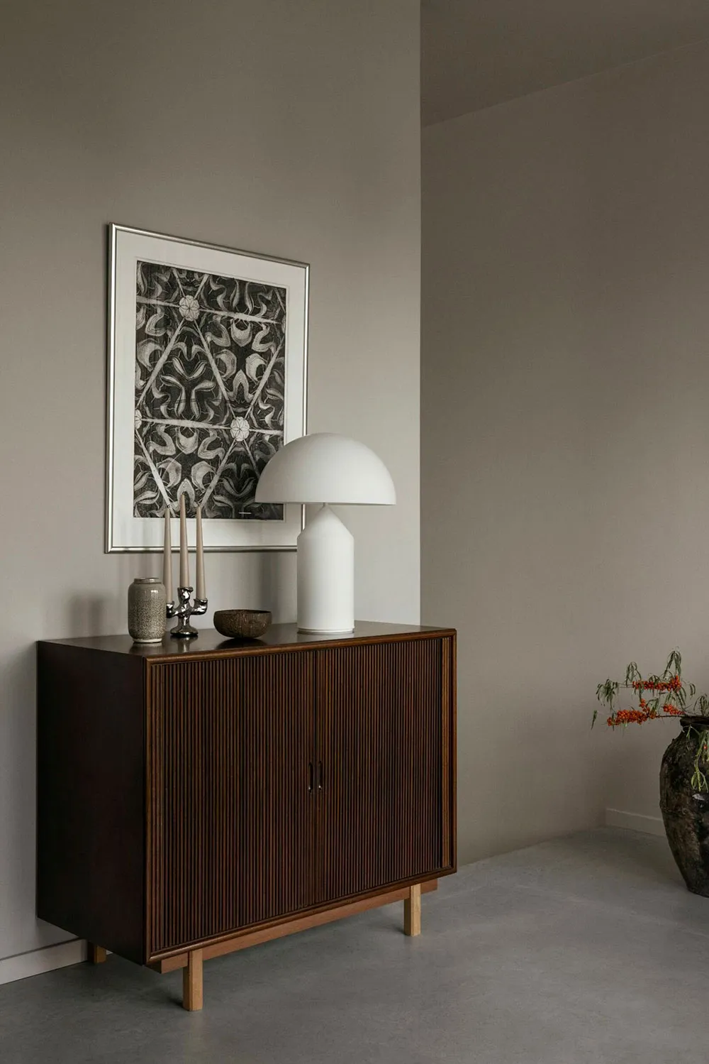 Архитектура в стиле 60-х и тёплые современные интерьеры: дом дизайнера в Швеции - Gallery image 15