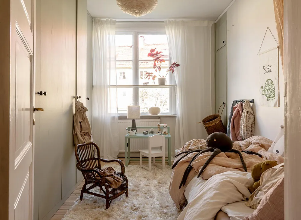 Ciepło naturalnych materiałów i żywe rośliny: uютna kwatera w Gotenburze - Gallery image 26