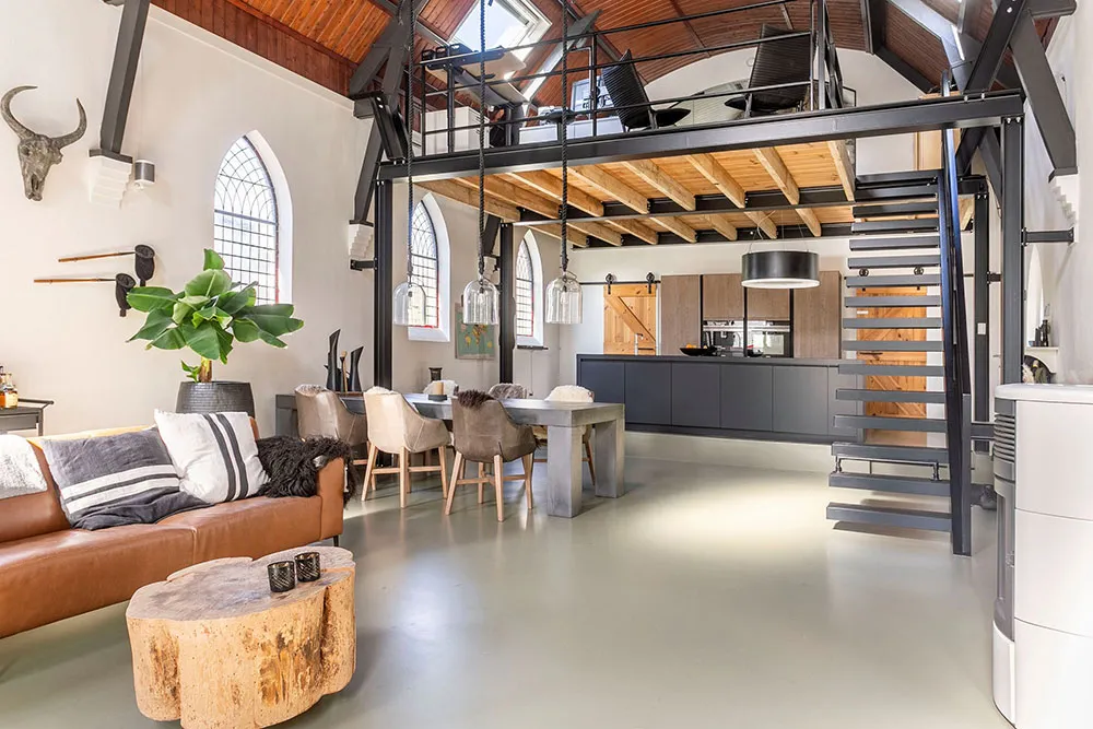 Estilo moderno loft en antigua iglesia bautista en Países Bajos - Gallery image 3