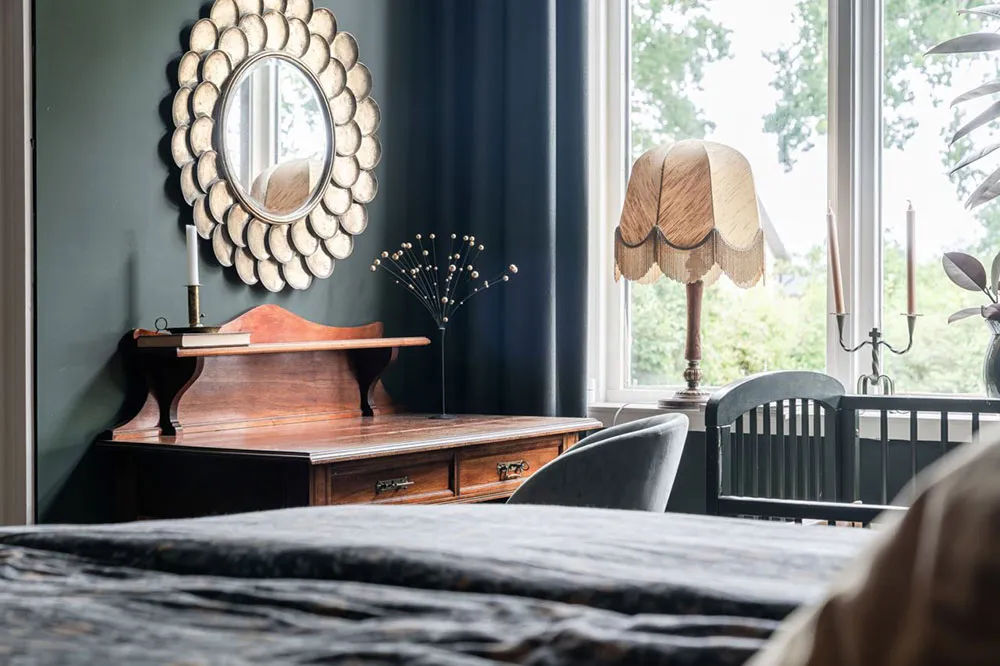 Geräume mit viel Platz und vintage Dekor: Schönes Haus auf dem ehemaligen Schulgelände - Gallery image 20