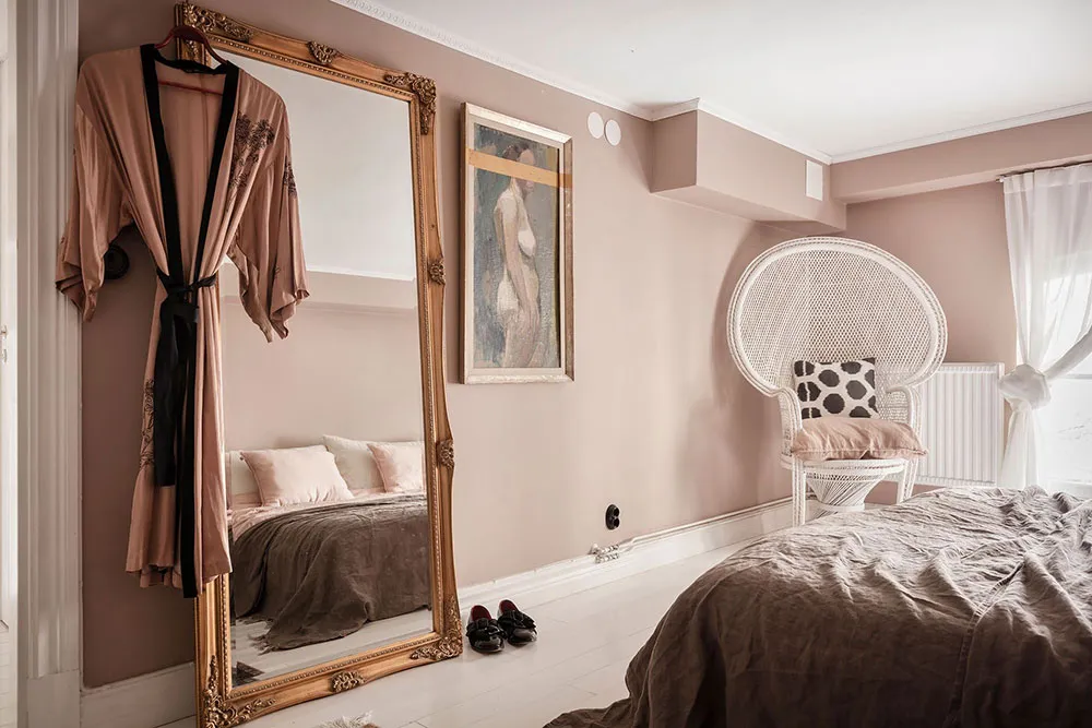 Необычное пространство и чёрные акценты: стильная квартира в Гётеборге - Gallery image 22