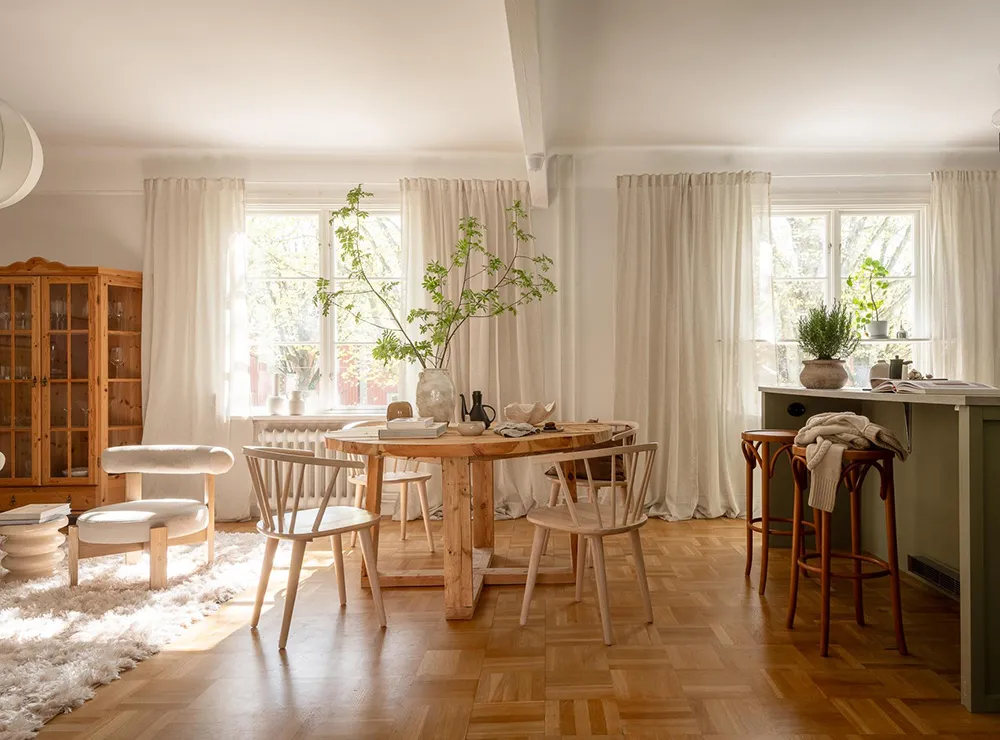 Ciepło naturalnych materiałów i żywe rośliny: uютna kwatera w Gotenburze - Gallery image 1