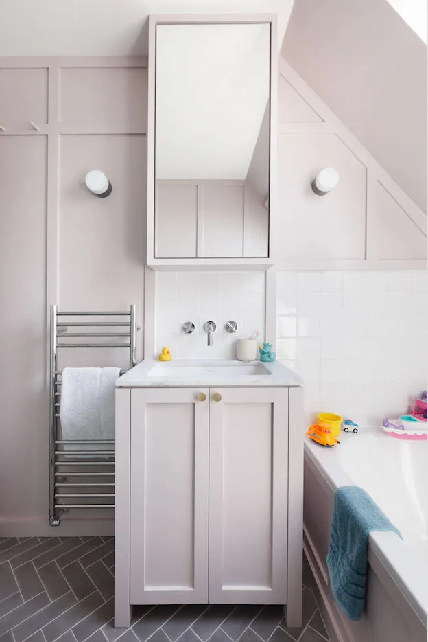 Beautiful Interiors of a Filmmaker's London Home - Gallery image 15