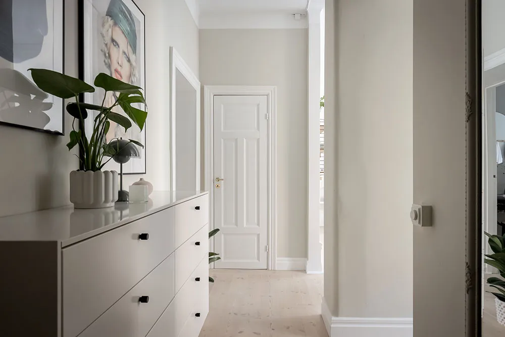 Scandinavian calm: apartment in quiet tones in Stockholm (71 sq m) - Gallery image 20