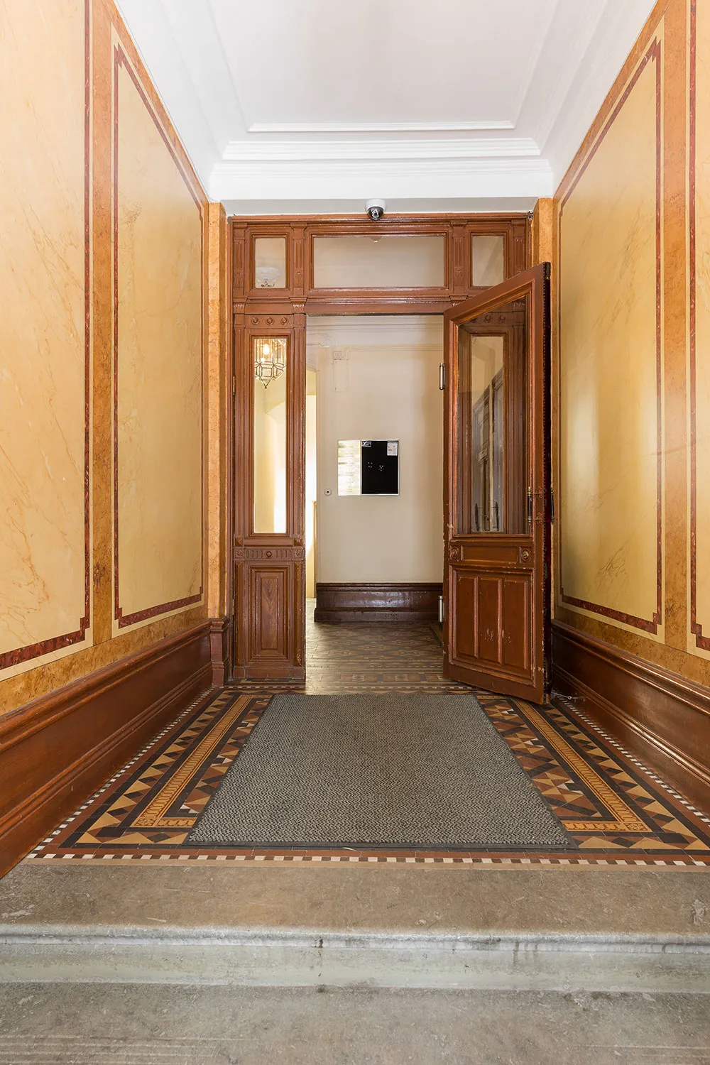 Elegant Modern Design of Swedish Loft - Gallery image 26