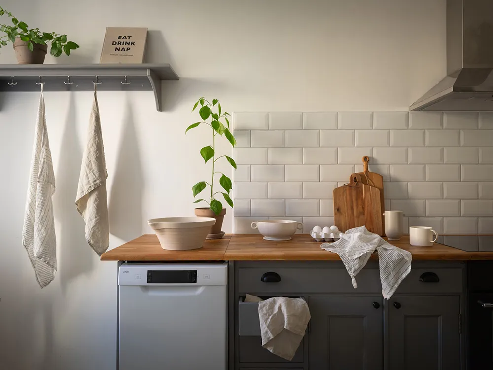 Minimalisme menthe dans le design d'une petite appartement suédois (52 m²) - Gallery image 14