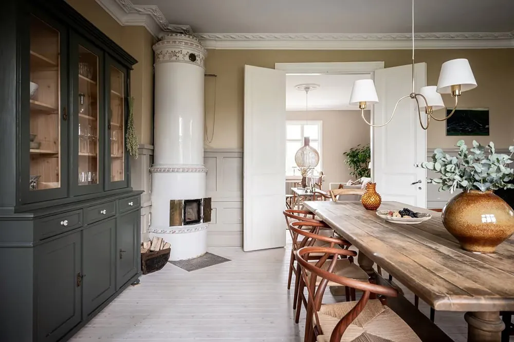 Schöne traditionelle Villa in Schweden mit warmen Interieurs - Gallery image 7