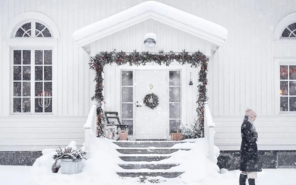 Winterzauber in ehemaliger Kirche in Schweden - Gallery image 2