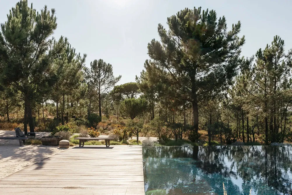 Design élégant à partir de matériaux recyclés : maison au Portugal - Gallery image 17