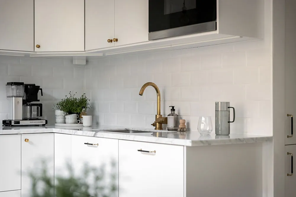 Scandinavian calm: apartment in quiet tones in Stockholm (71 sq m) - Gallery image 11