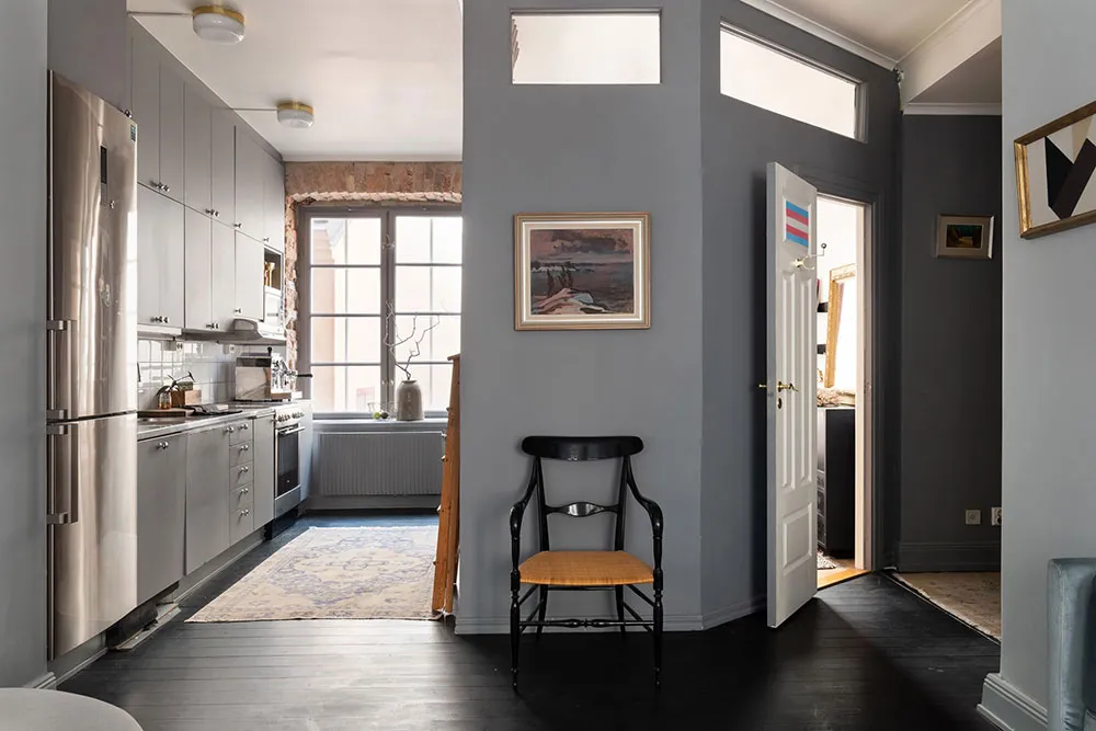 Mezcla de decoración vintage y moderna en el diseño de un apartamento sueco (71 m²) - Gallery image 11