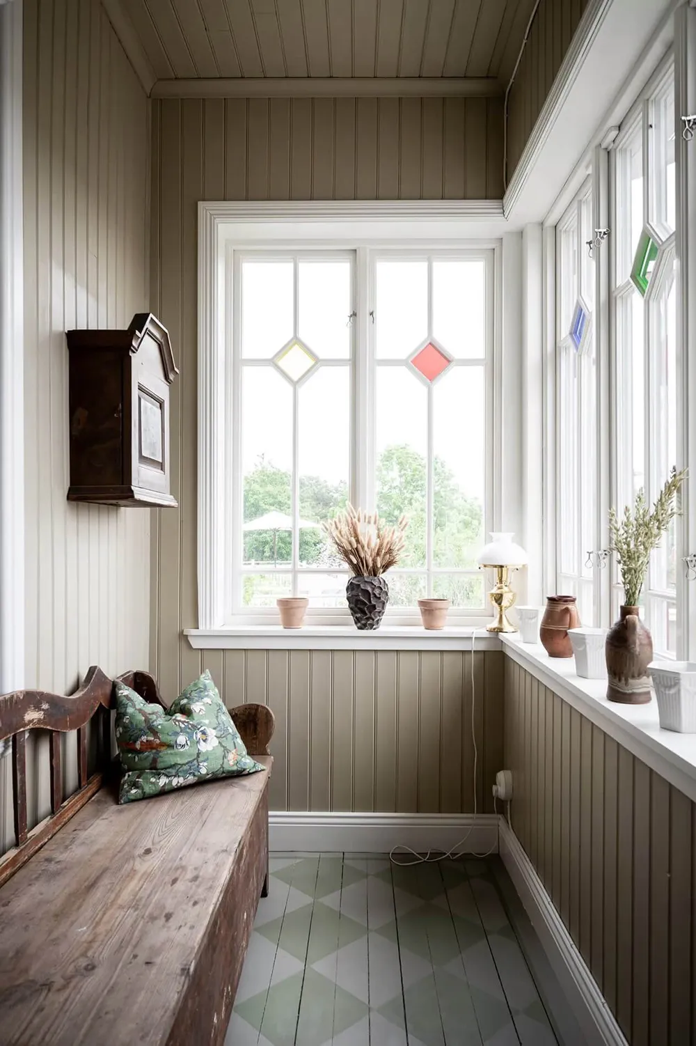 Schöne traditionelle Villa in Schweden mit warmen Interieurs - Gallery image 15