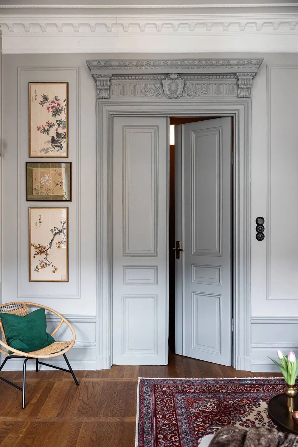 Élegante appartement suédois avec chambre à coucher bleue foncé (62 m²) - Gallery image 17