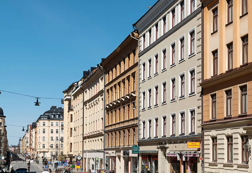 Ciepły i elegancki интерьер przestronnego mieszkania w Sztokholmie - Gallery image 31