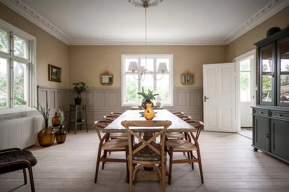 Schöne traditionelle Villa in Schweden mit warmen Interieurs - Gallery image 6