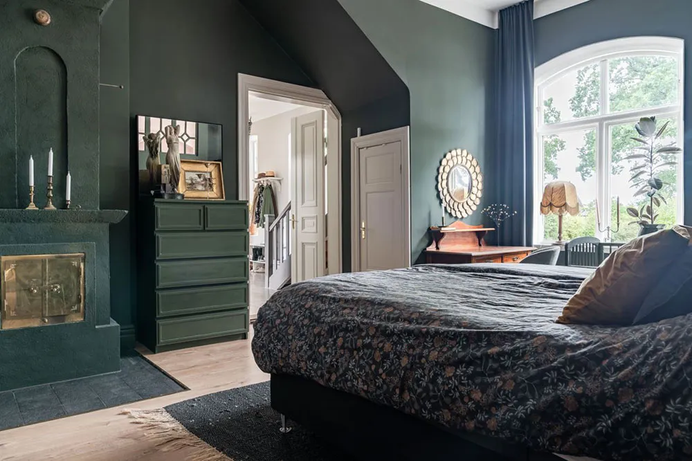 Geräume mit viel Platz und vintage Dekor: Schönes Haus auf dem ehemaligen Schulgelände - Gallery image 19