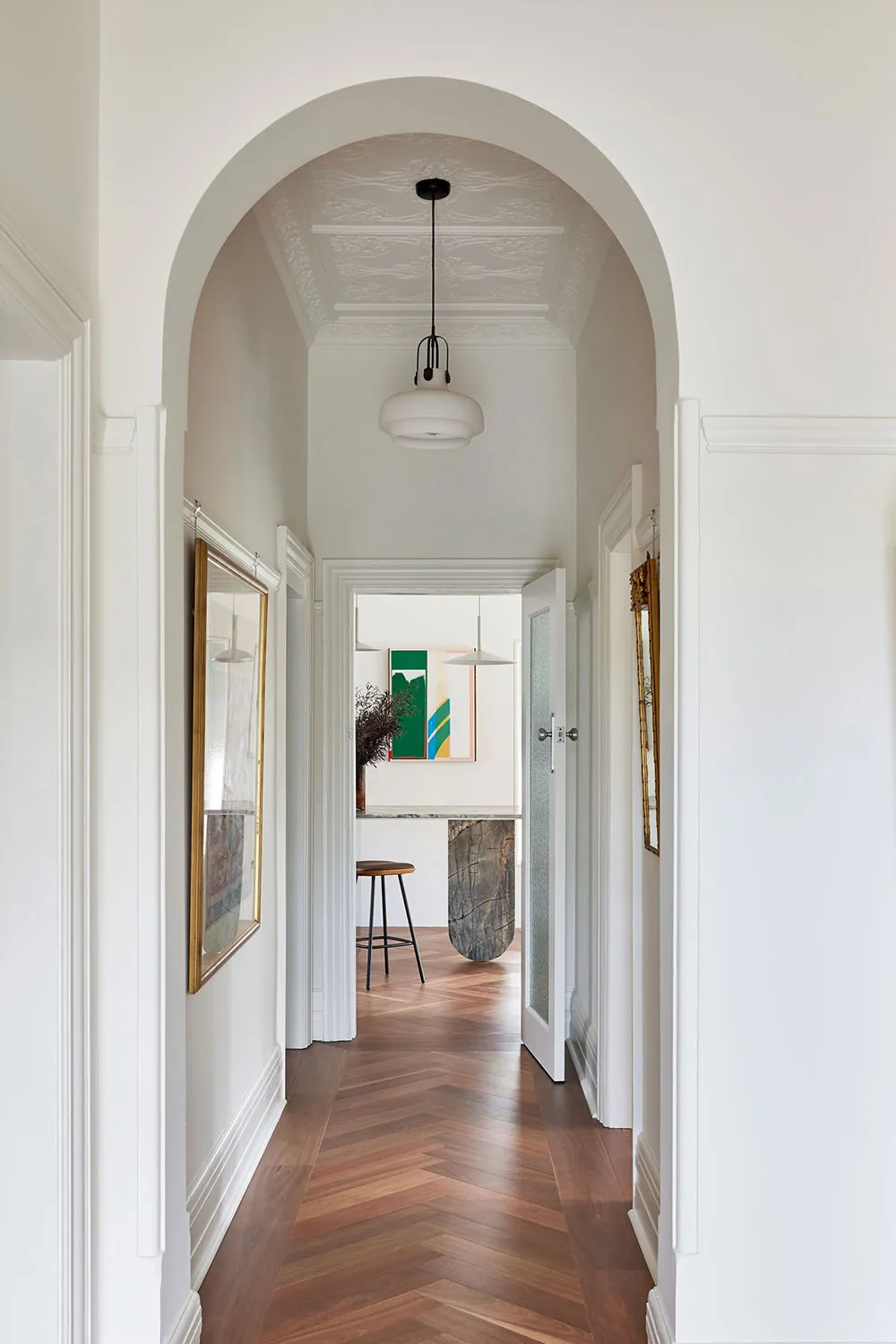 New Light Interiors of a 1905 Brick House in Sydney - Gallery image 14