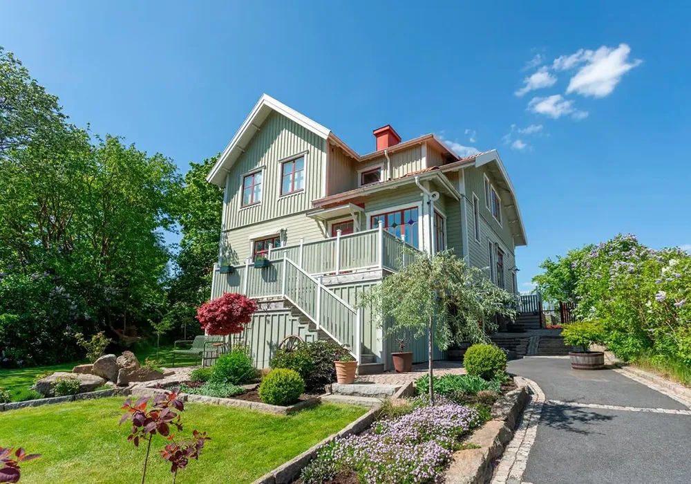 Schöne traditionelle Villa in Schweden mit warmen Interieurs - Gallery image 22