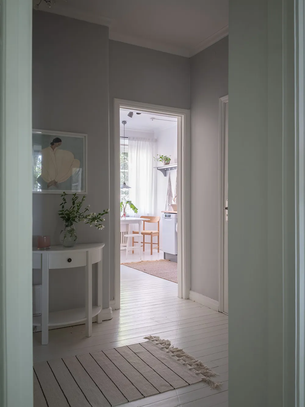 Minimalisme menthe dans le design d'une petite appartement suédois (52 m²) - Gallery image 12