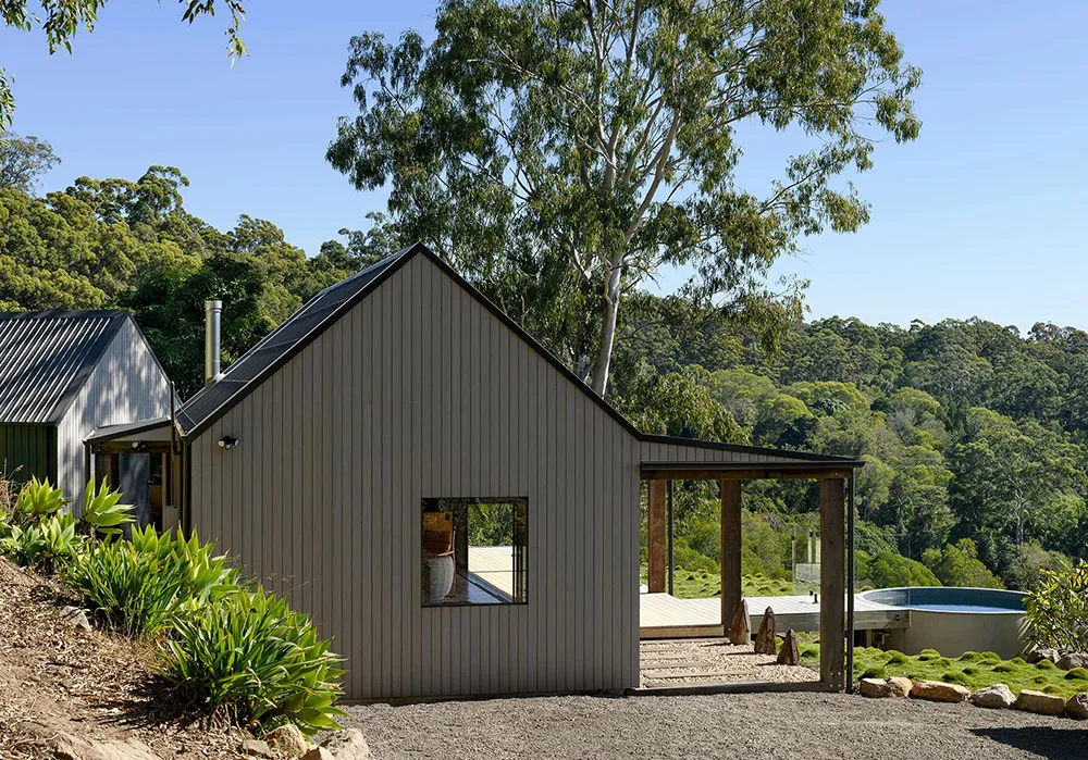 Kleines Holzhüttenhaus auf einem Hügel mit Ausblick auf den Naturschutzpark - Gallery image 20