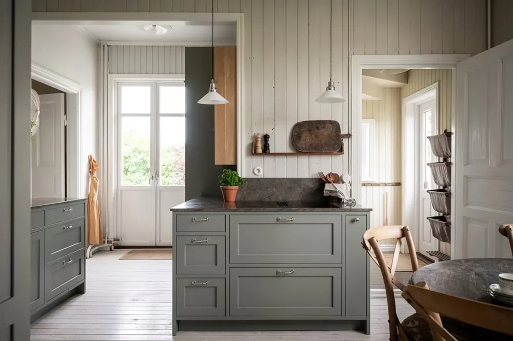 Schöne traditionelle Villa in Schweden mit warmen Interieurs - Gallery image 10